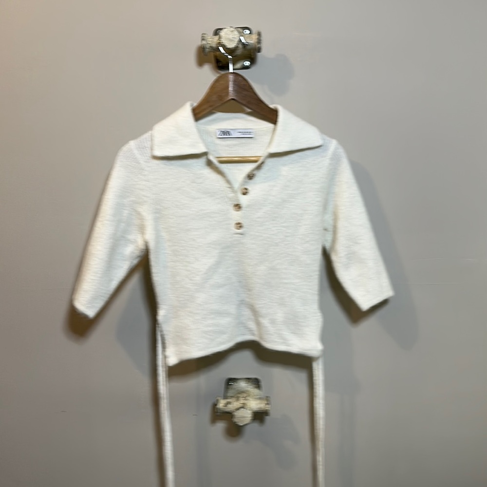 Zara cutout back sweater tee with ties. Med. EUC.